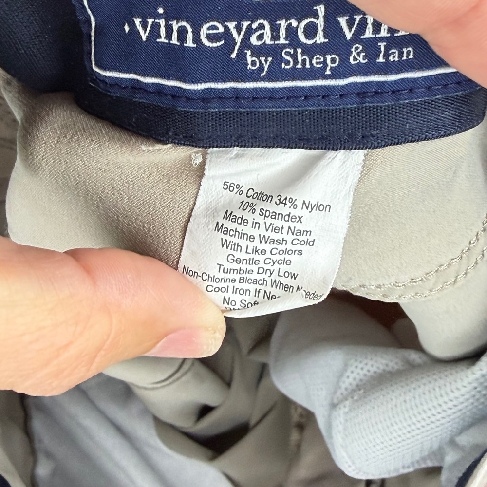 Vineyard Vines Mens On-The-Go Chino Pants Khaki Tan Stretch 35x28 - Picture 3 of 5